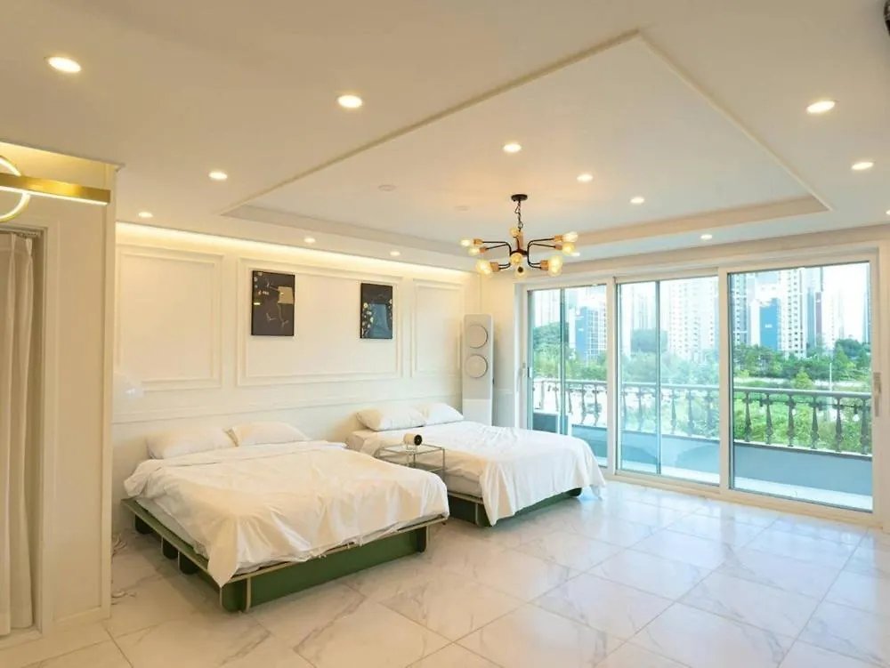Rumah liburan Yeongjongdo Athing Pension Incheon Korsel