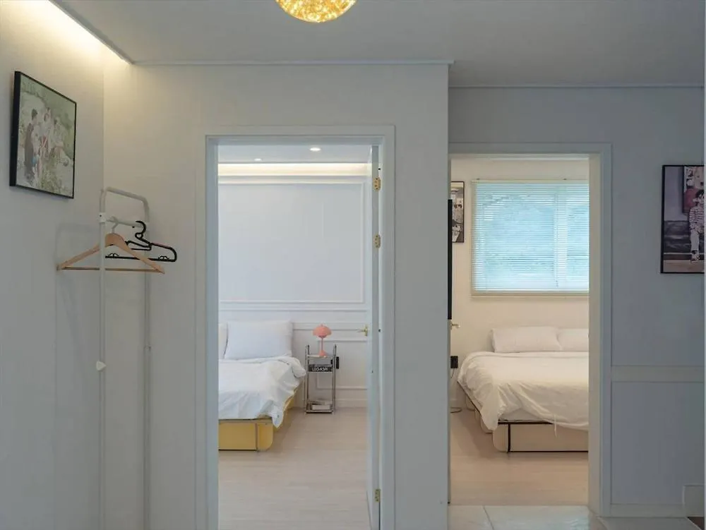 Yeongjongdo Athing Pension Incheon Rumah liburan