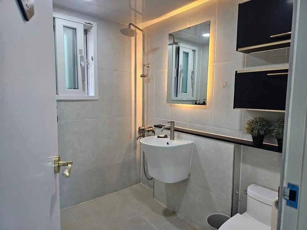 Rumah liburan Yeongjongdo Athing Pension Incheon Korsel