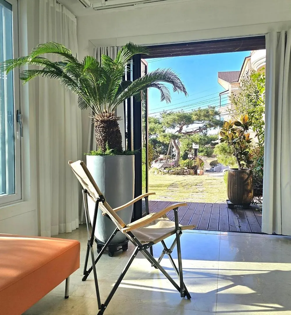 Rumah liburan Yeongjongdo Athing Pension Incheon