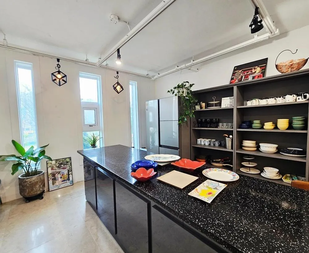 Yeongjongdo Athing Pension Incheon Korsel
