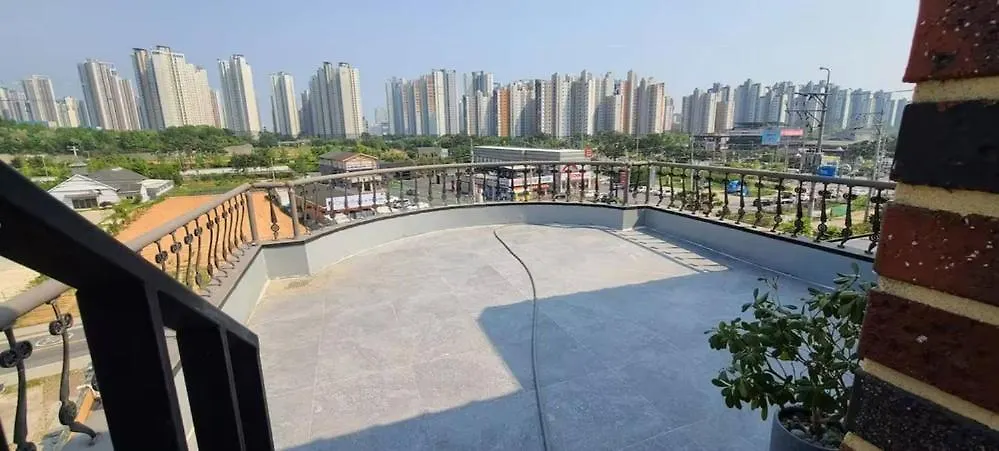 別荘 Yeongjongdo Athing Pension インチョン広域市